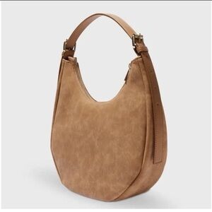 Elegant Tan Hobo Bag